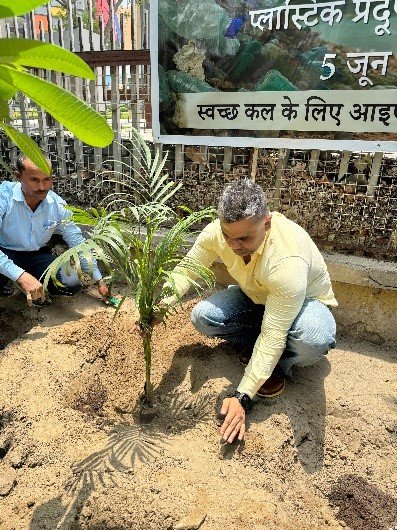 World Environment Day: How Delhi-NCR Corporates Drive Environmental Awareness Through On-Ground Initiatives 1 dlf mall environment 1