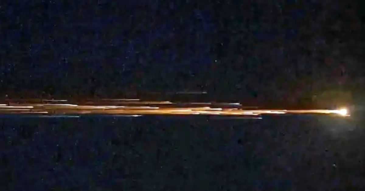 Rare meteor breaks up
